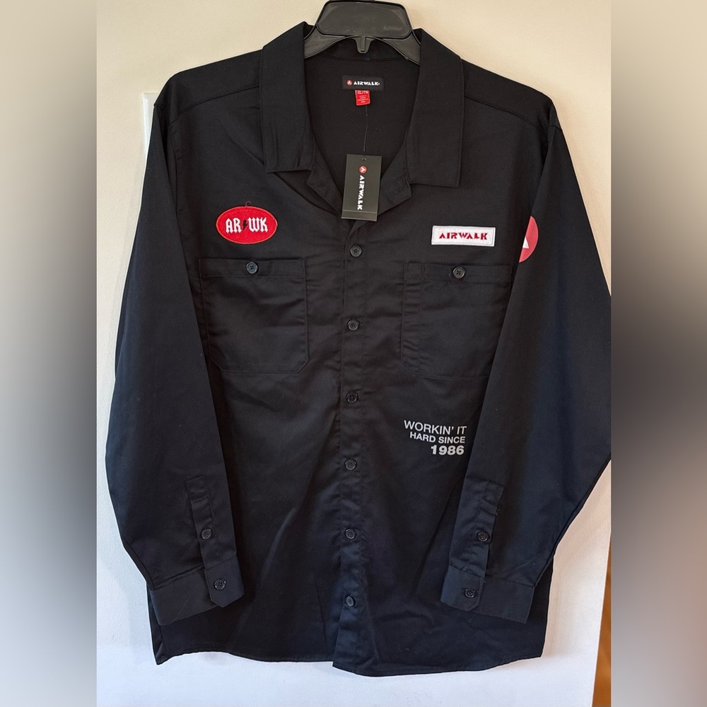 Airwalk Men’s Black Long Sleeve Button Down Utility Shirt NWT Size XL